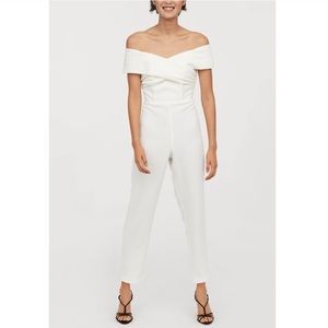 H&M off shoulder jumpsuit ✨
